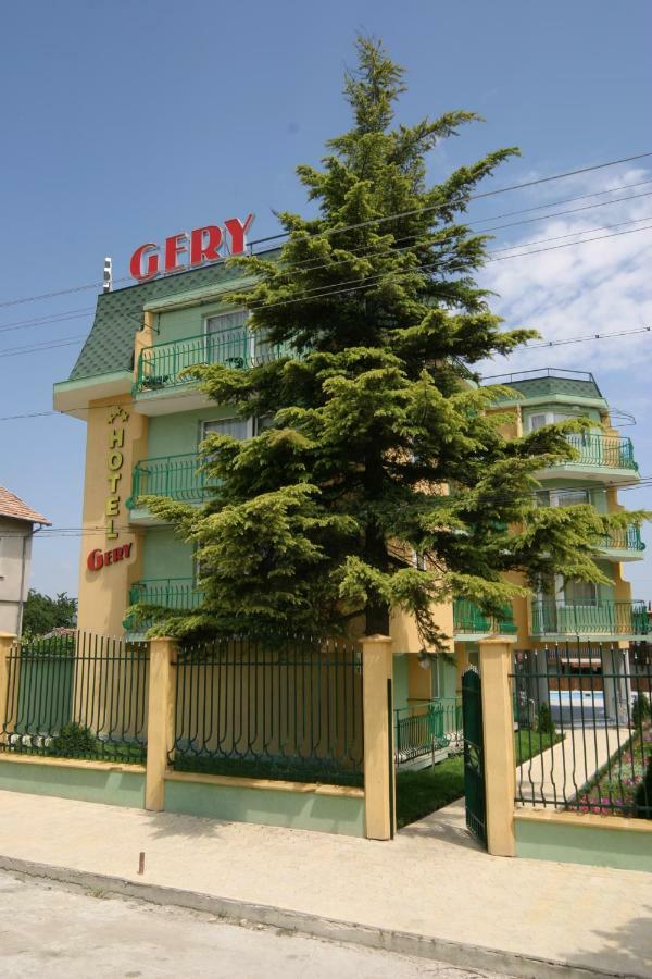 Family Hotel Gery Kranevo Exterior foto